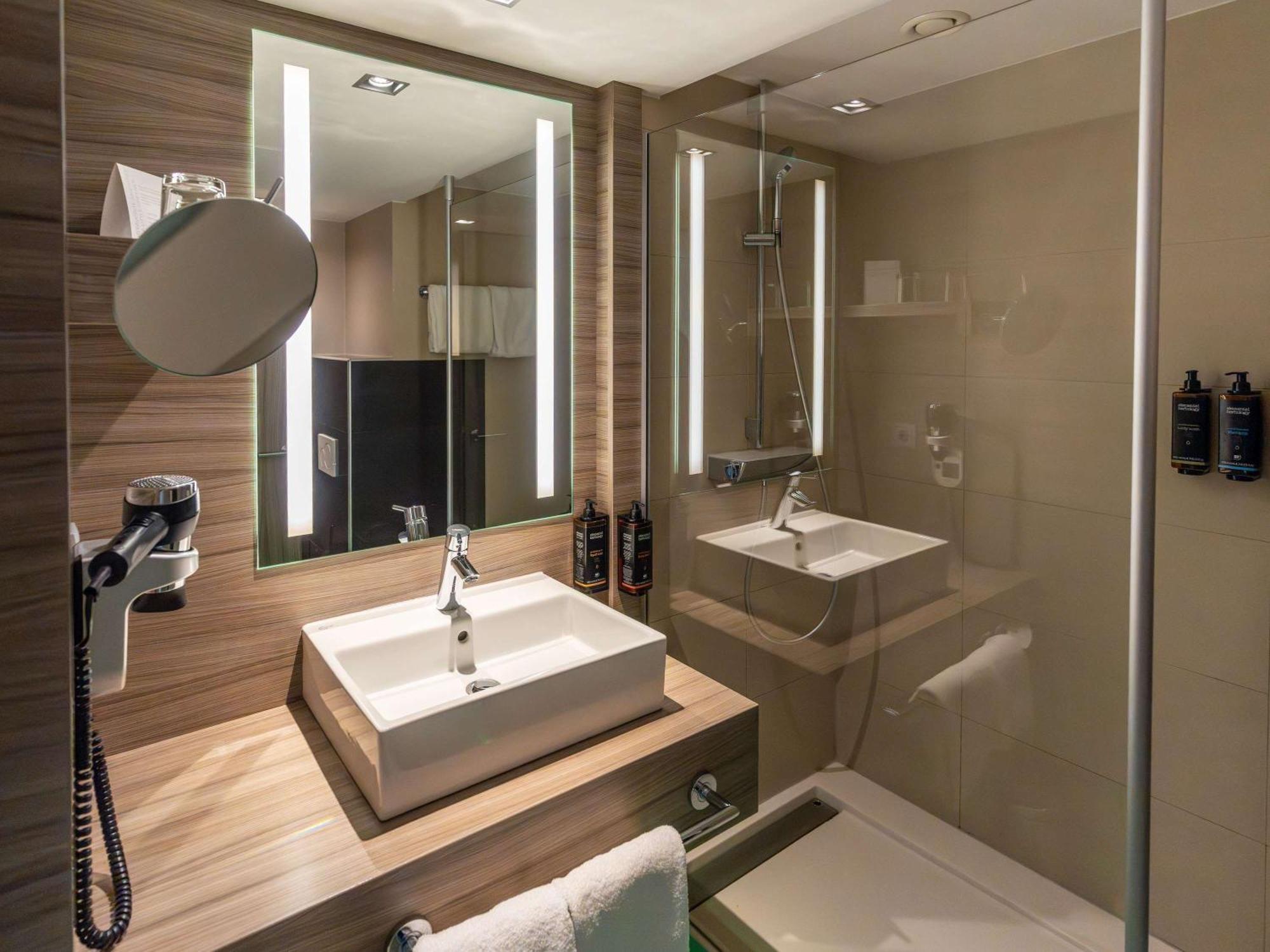 Mercure Salzburg City Екстериор снимка